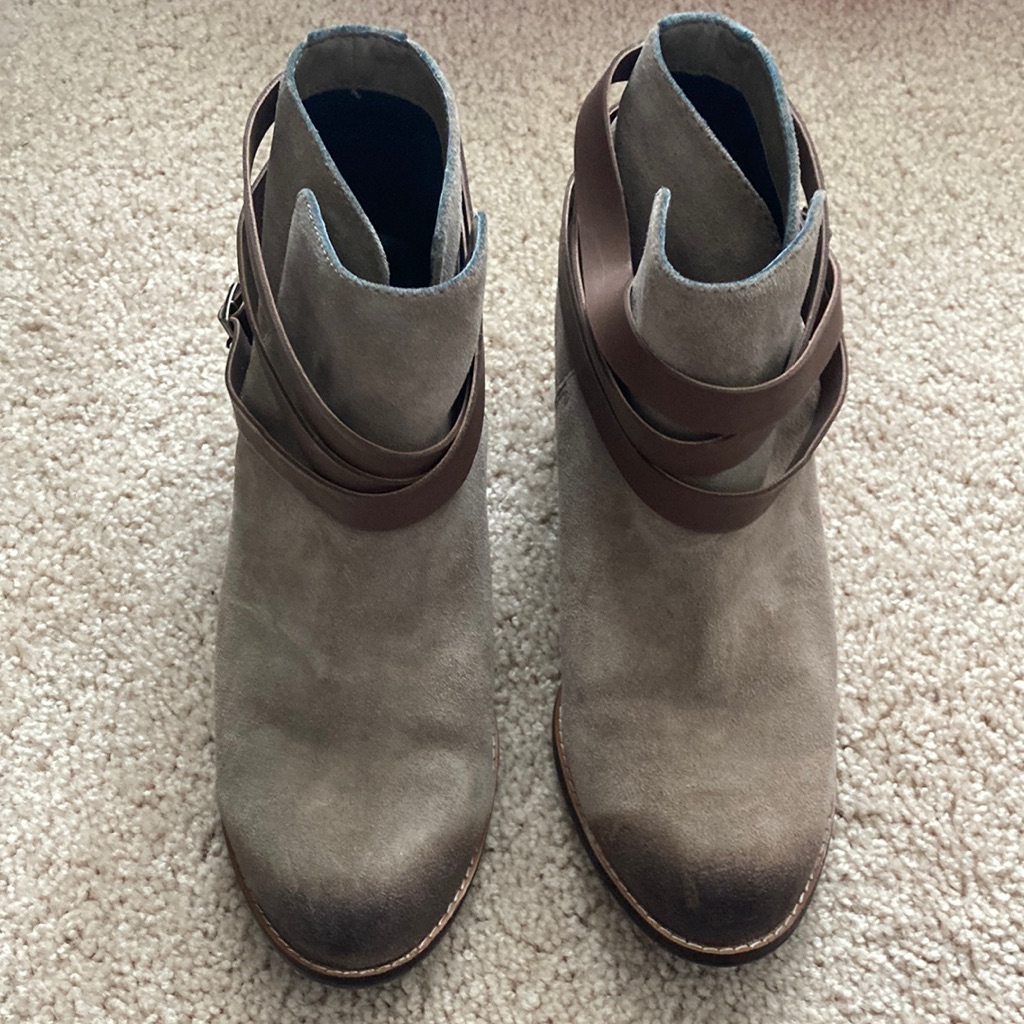 Dolce Vita Java Bootie
